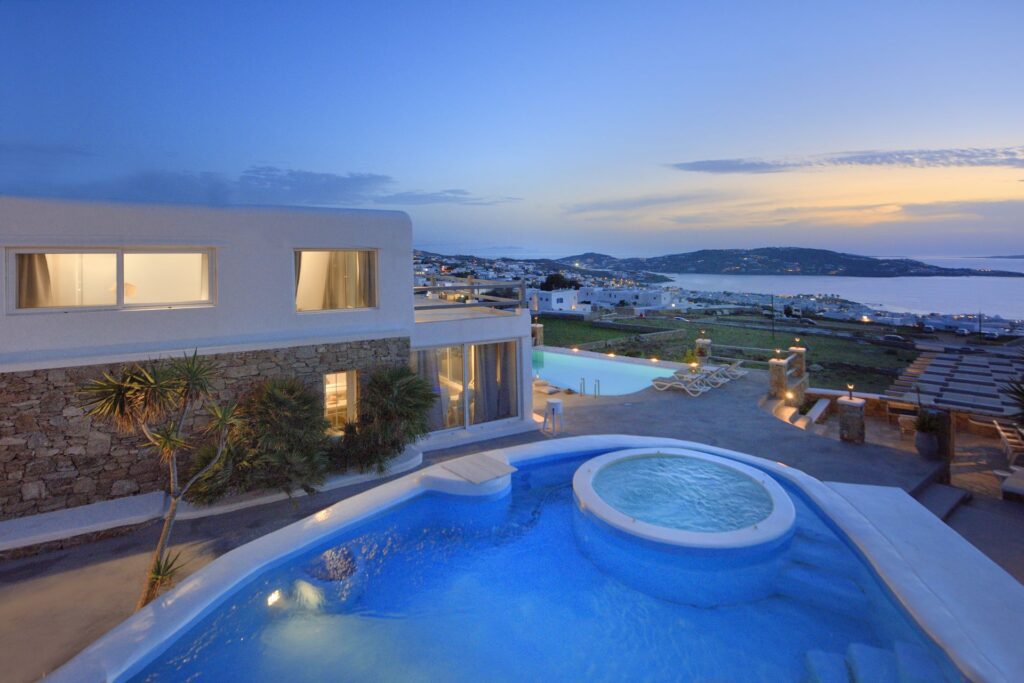 Villa Mykonos Jacuzzi - villas mykonos rent - casa bianco pool