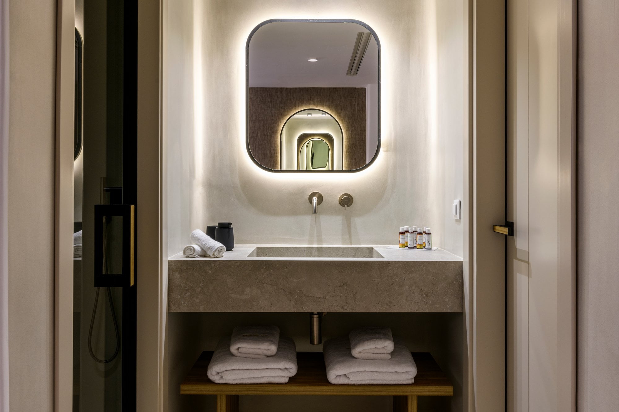 millionaires villa - luxurious villa mykonos - mykonos rental 1 2