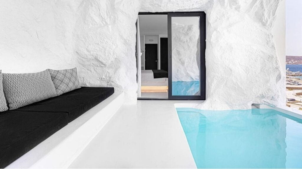 pool deluxe suites mykonos - tagoo black 13