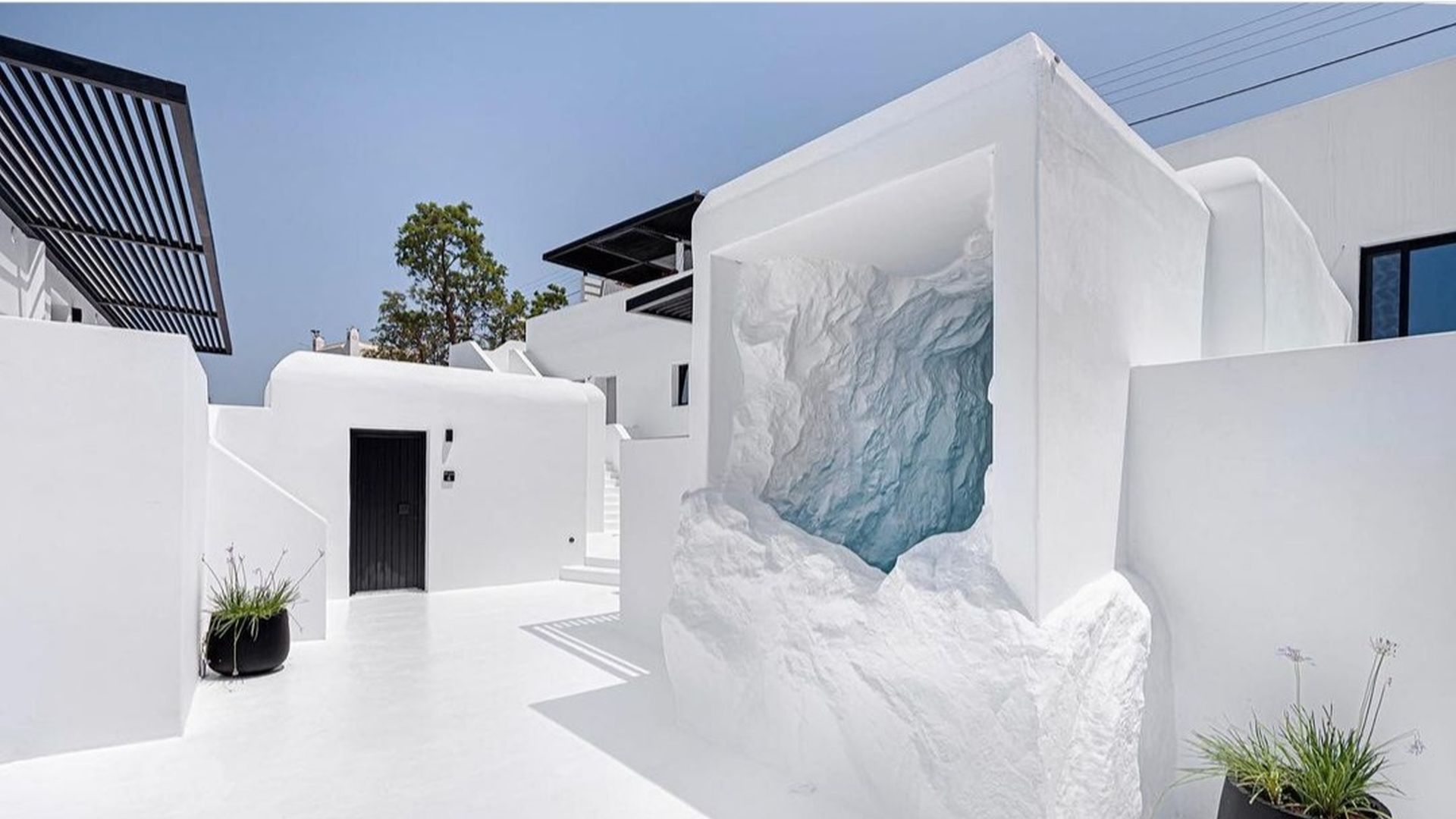 pool deluxe suites mykonos - tagoo black 11